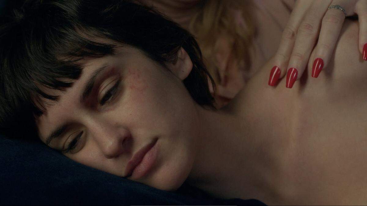  Mila Jaimes en “Cuatro Estrellas”, de Pablo Stigliani (Argentina, 2025). 