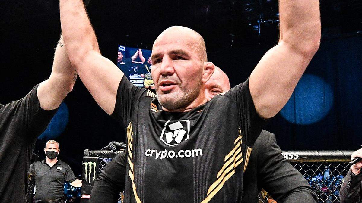 Glover Teixeira rompió las reglas. Cuando nadie creía en él, contra todo pronóstico, este hombre se elevó para convertirse en campeón del mundo y vencer a alguien tan potente como el polaco Jan Blachowicz