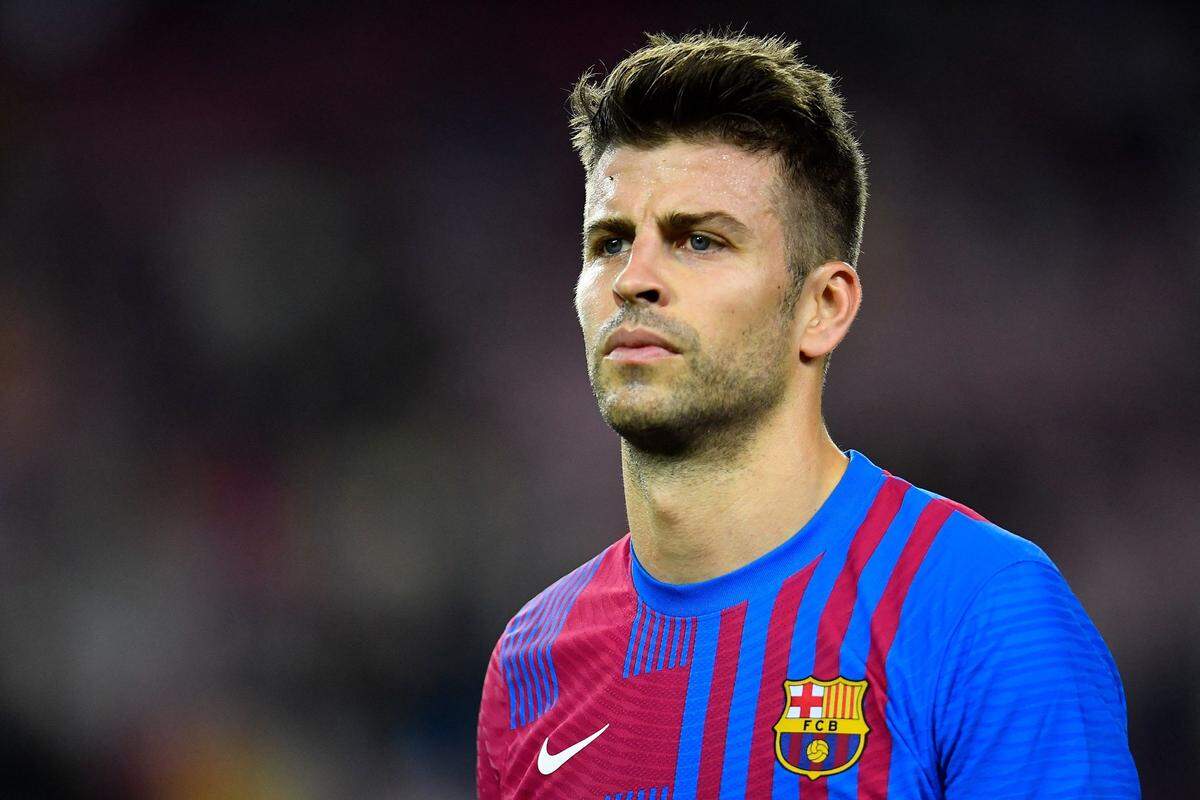 Foto de archivo. El central del Barcelona Gerard Piqué publicó en su cuenta de Twitter un extracto bancario del 50% de su última nómina como jugador azulgrana para desmentir una información que aseguró que el central es el mejor pagado del primer equipo de fútbol.