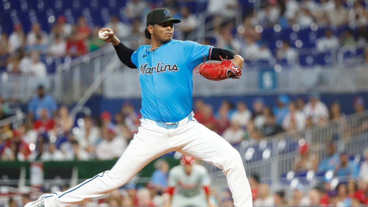 Edward Cabrera comenzará la temporada en la lista de lesionados de los Marlins y podría perder como mínimo las primeras dos aperturas en la rotación debido a un recurrente problema de ampollas.