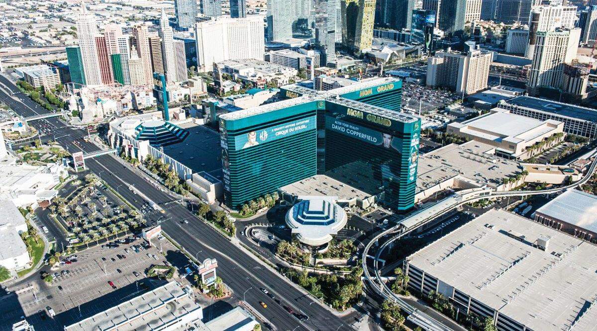 Imagen aérea del hotel más grande del mundo, el MGM Grand en Las Vegas (EEUU).