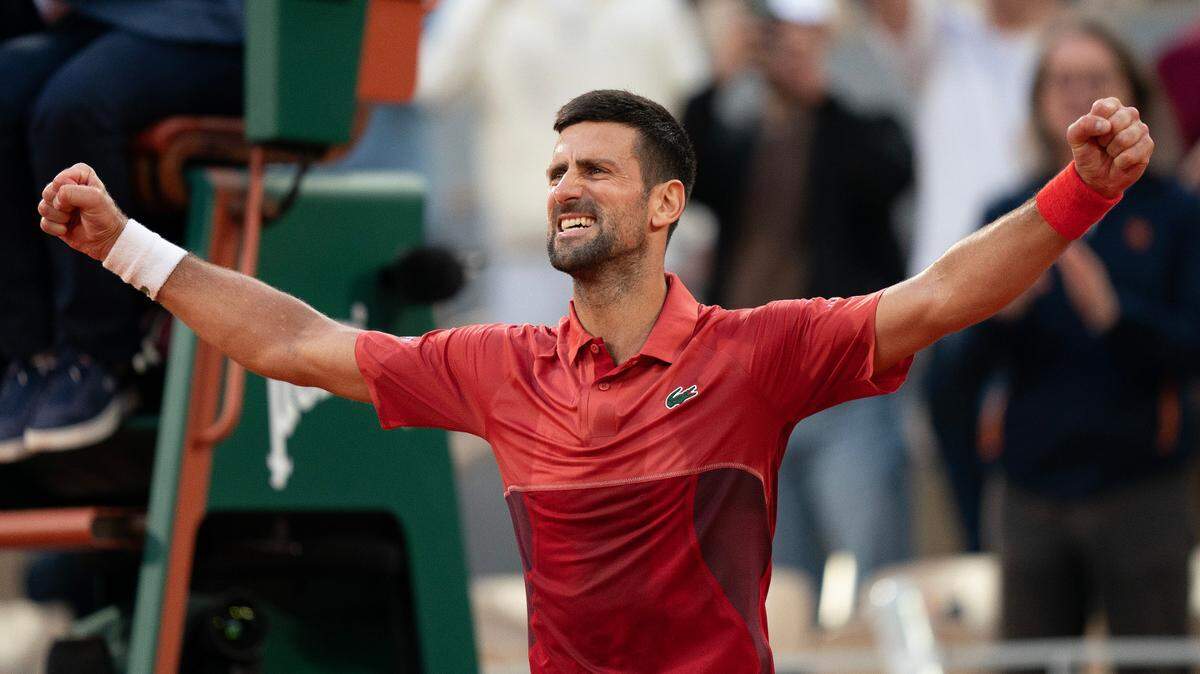 Novak Djokovic derrotó 6-1, 5-7, 3-6, 7-5, 6-3 al argentino Francisco Cerúndolo el lunes y avanzó a cuartos de final en Roland Garros