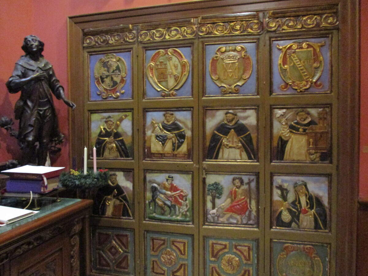 Puerta con paneles pintados proveniente de España, 1632.