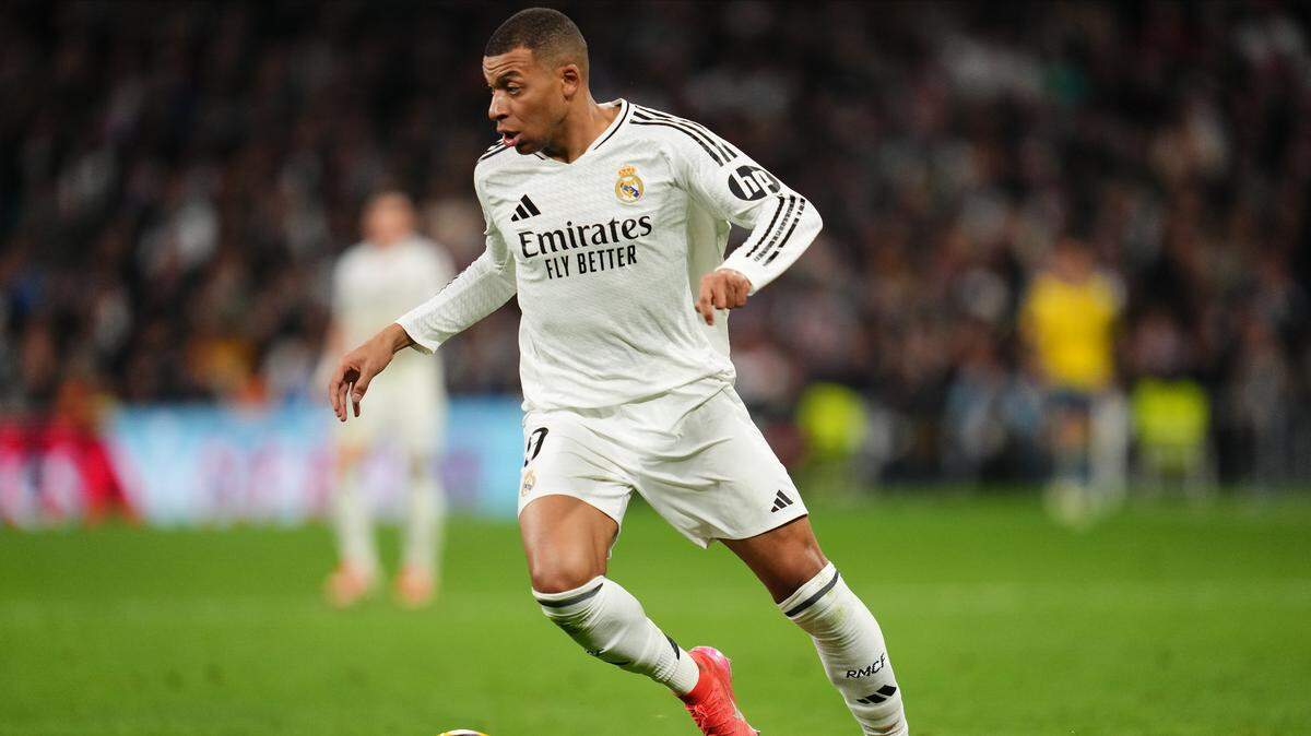 El delantero del Real Madrid, Kylian Mbappé, afirmó este martes que un cambio de mentalidad lo ayudó a mejorar su situación en la capital española tras el traspaso soñado desde el París Saint-Germain.