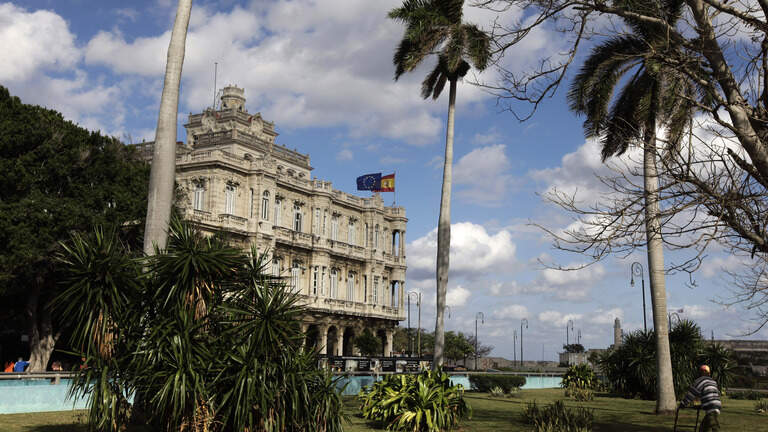 Nuevos pasaportes españoles para cubanos: consulado anuncia quiénes pueden solicitarlos ahora