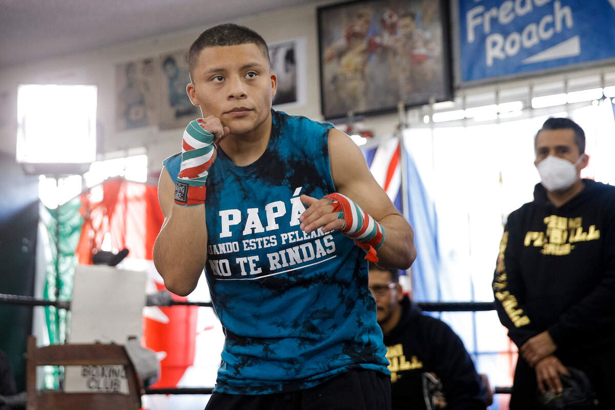 Después de que Georges Kambosos venciera a Teófimo López, todos miran a Isaac “Pitbull’’ Cruz de una manera diferente. El mexicano va con todo en contra cuando este domingo enfrente a Gervonta “Tank’‘ Davis.