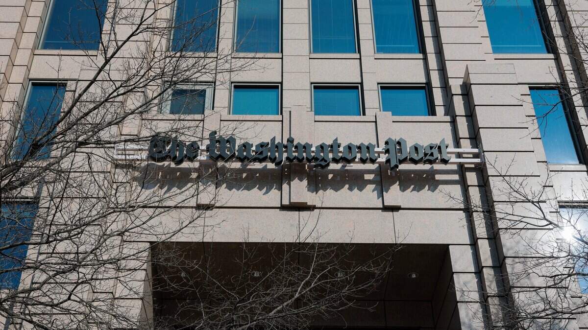 Vista del edificio de oficinas del Washington Post el 4 de febrero de 2026 en Washington, DC. Hoy, la dirección del Washington Post anunció nuevos despidos dentro de la redacción.