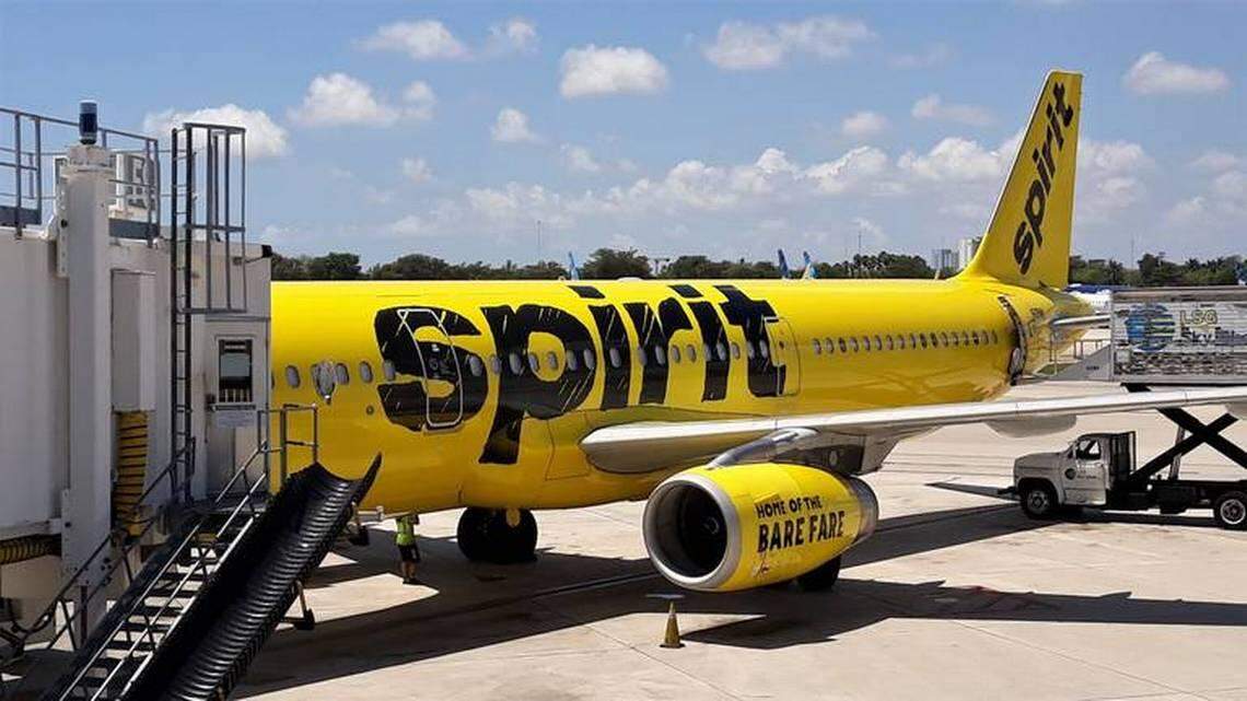 Un avión de Spirit Airlines, donde tuvo lugar el incidente de violencia más reciente en un vuelo de la aerolínea de Fort Lauderdale a Nashville el sábado 27 de noviembre de 2021 por la noche. 