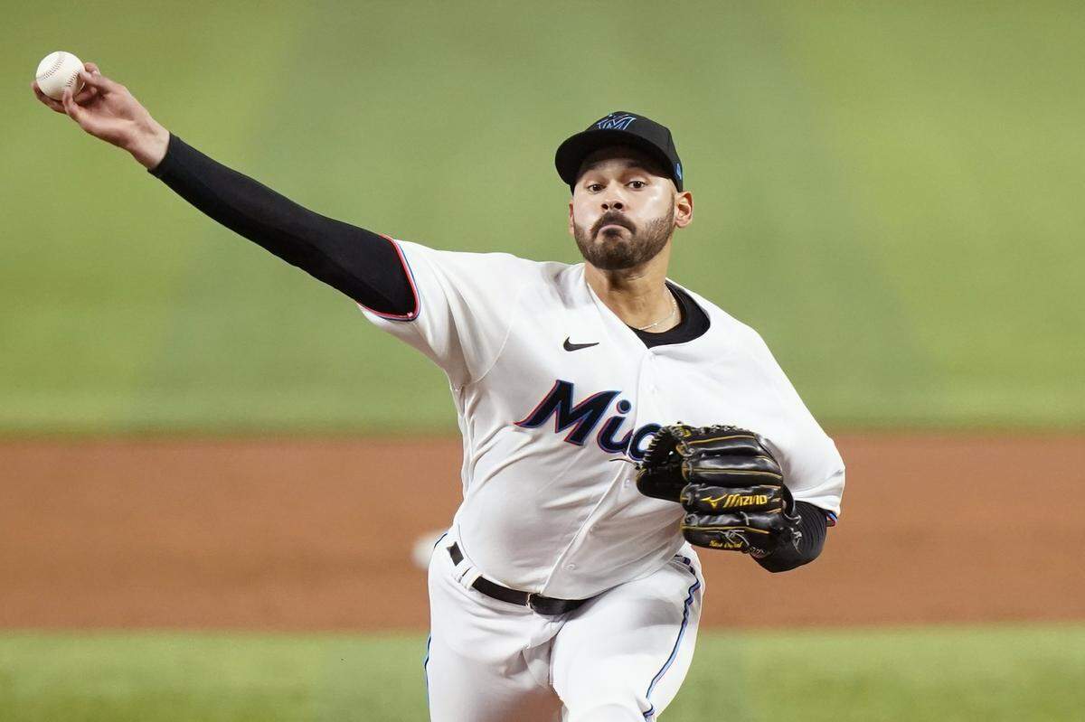 Abril no ha sido el mes más cruel para Pablo López. Todo lo contrario. El venezolano ha sido tan dominante en el montïculo que horas antes de que saliera el lunes a trabajar contra los Diamondbacks, era elegido como el Mejor Lanzador de estas primeras semanas de temporada en la Liga Nacional.