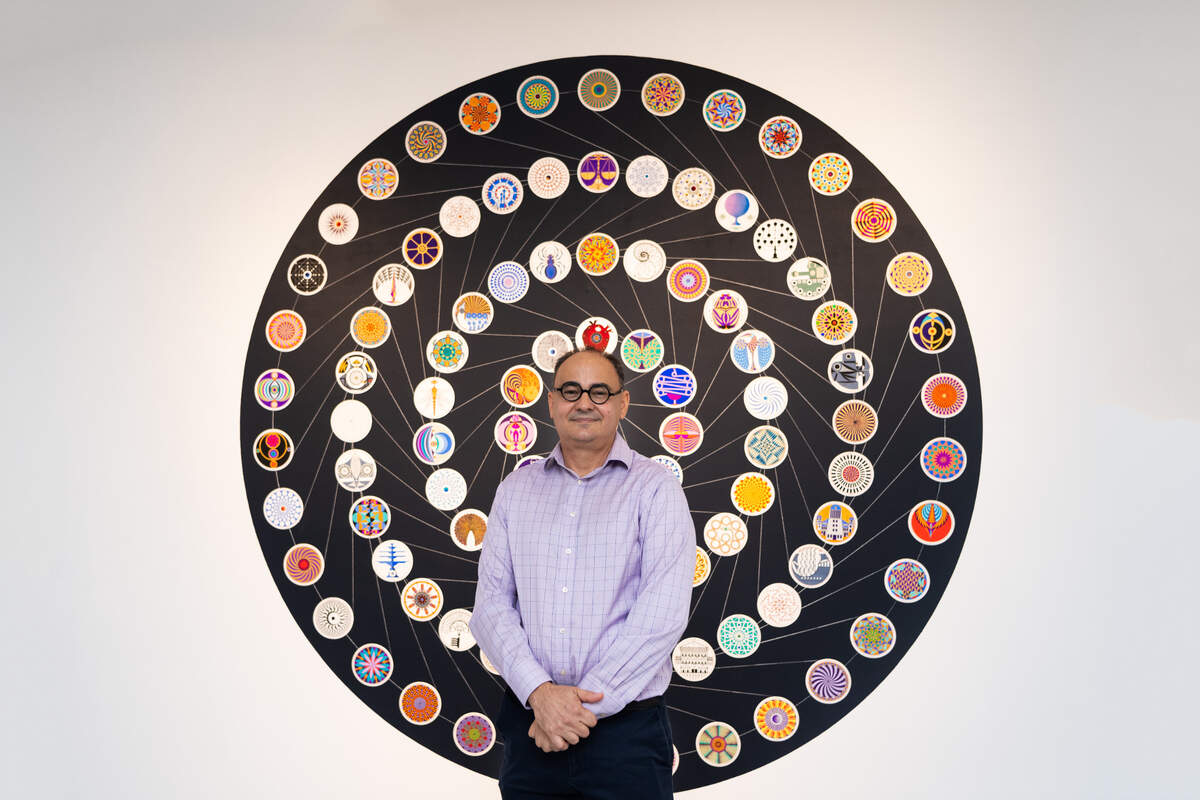 Carlos Estévez presenta la exhibición “The Life of Meanings” en Pan American Art Projects.
