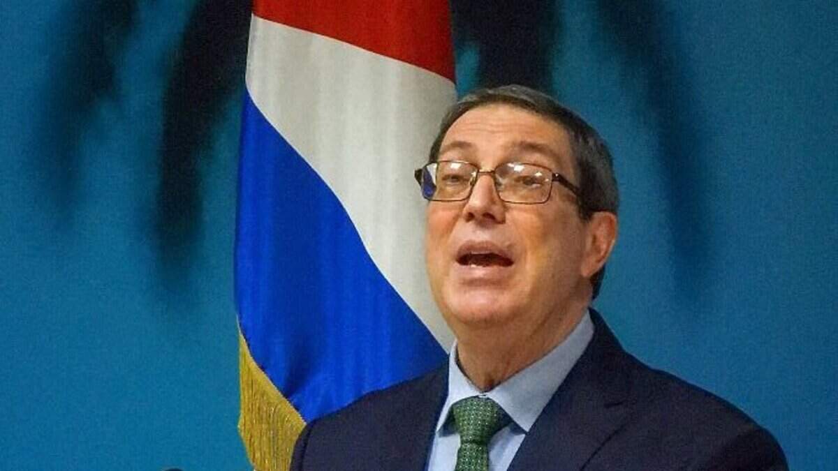 Cuba's Foreign Minister Bruno Rodriguez gestures as he speaks during a press conference in Havana on October 22, 2025. The United States launched a "calumnious" and "mendacious" campaign to pressure Latin American and European countries not to support the UN resolution calling for an end to Washington's blockade against Cuba, Foreign Minister Bruno RodrÃguez said on Wednesday. (Photo by ADALBERTO ROQUE / AFP) (Photo by ADALBERTO ROQUE/AFP via Getty Images)