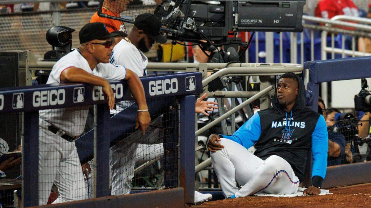 Jorge Soler (der.) había confesado que no esperaba regresar para el final de la temporada. La confirmación llegó este jueves luego de que los Marlins lo sacaran de la lista de lesionados de 10 días y lo colocaran en la de 60.
