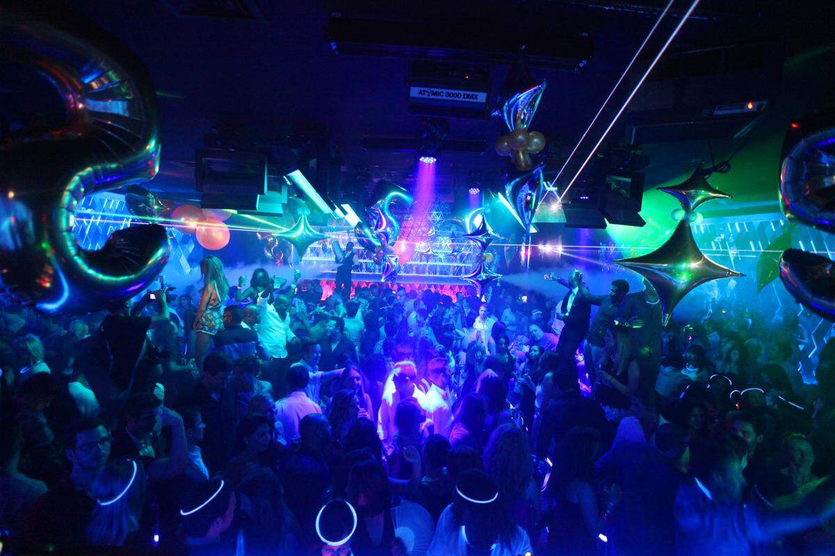 Si quieres bailar durante la Miami Music Week, Wall Miami es un club nocturno famoso por sus fiestas durante esta semana tan especial. Wall empieza la fiesta el martes 26 y no para hasta el domingo 31.