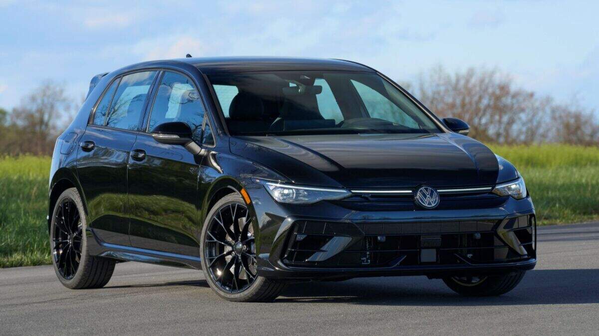 El Volkswagen Golf R 2.0T del 2026 es el auto que elegiría si solo pudiera tener uno: discreto para no llamar atención innecesaria, práctico para el día a día, refinado como pocas veces se ve en su segmento de precio, y absolutamente emocionante cuando uno se lo permite.