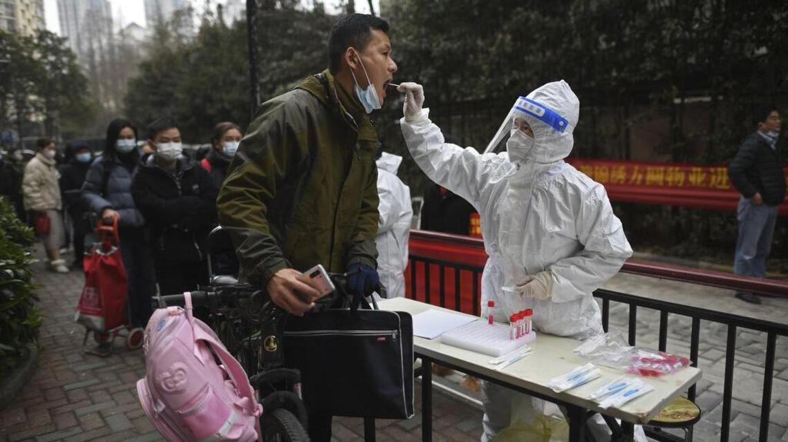 Estudios científicos concluyen que pandemia covid comenzó en mercado de Wuhan