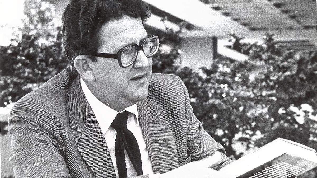 Heberto Padilla.