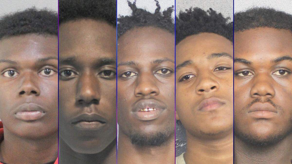 Cinco sospechosos han sido arrestados en relación con un tiroteo masivo que dejó nueve personas heridas en Hollywood Beach, Florida, el 29 de mayo de 2023.