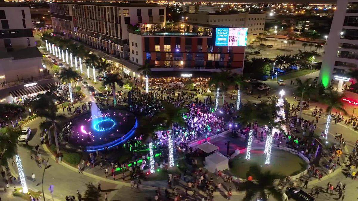 En el Doral hay las tradicionales Gaitas venezolanas y encendido de luces.
