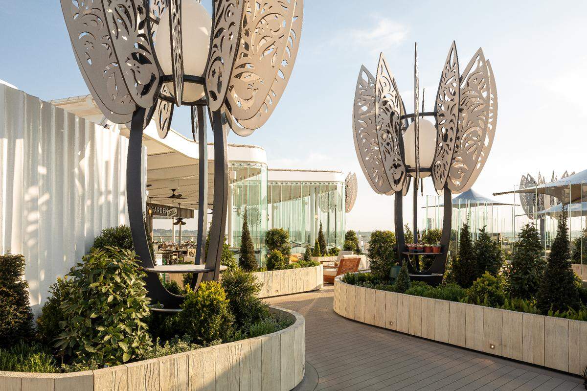 El Rooftop Garden por un momento puede hacer olvidar que estás en el mar y no en un jardín botánico con la exuberante vegetación y amplios espacios.