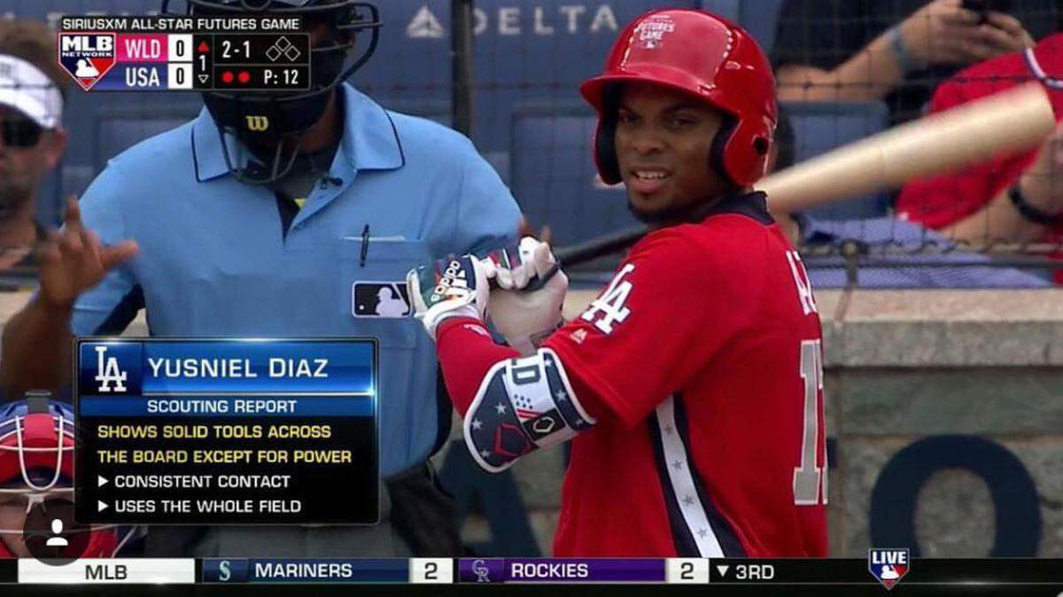 YUSNIEL DIAZ pega dos cuadrangulares en el Juego de las Estrellas del Futuro, celebrado el 15 de julio en Washington.