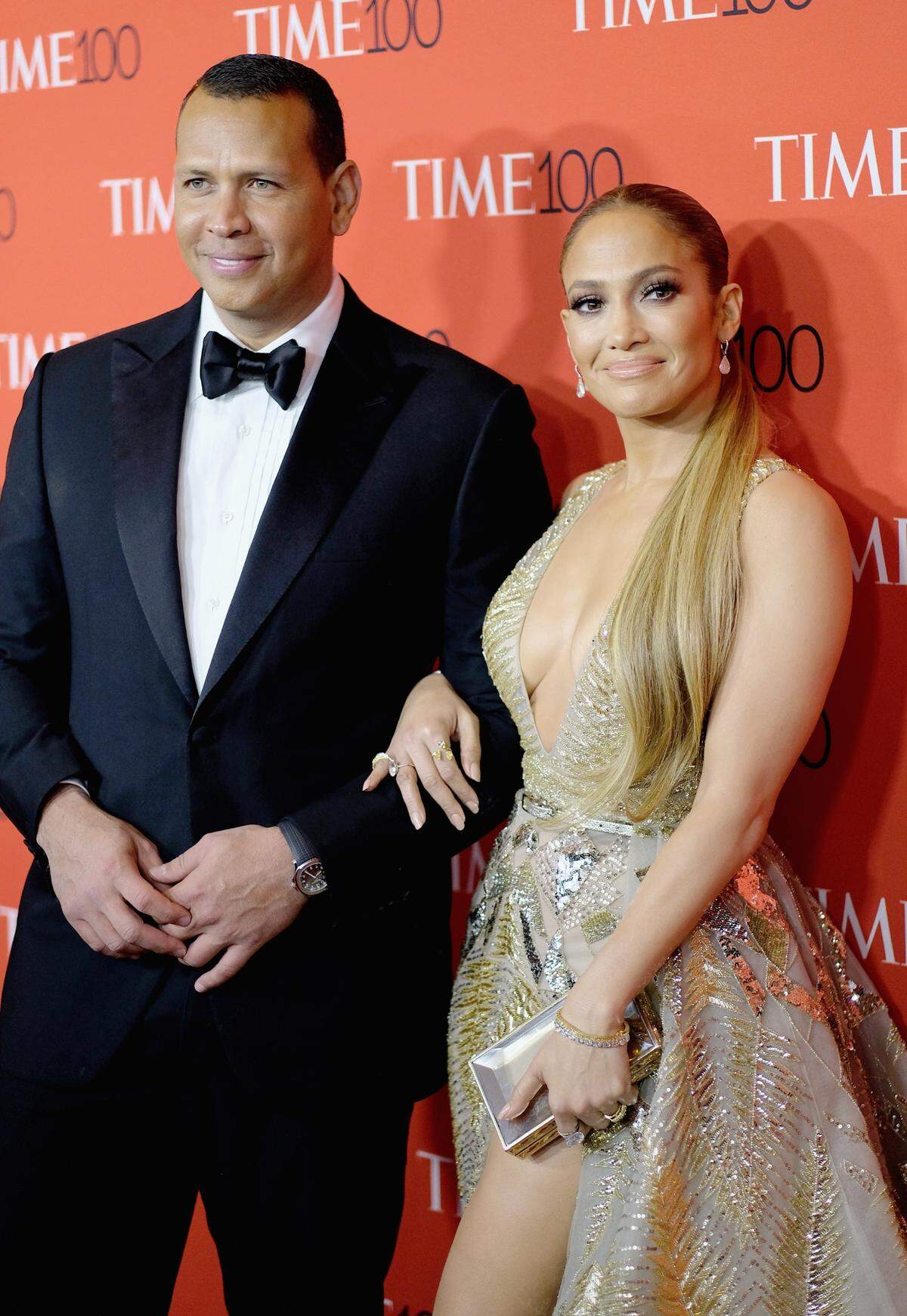Jennifer López y Alex Rodríguez en la Gala Time 2018 en Jazz at Lincoln Center, el 24 de abril en Nueva York City.