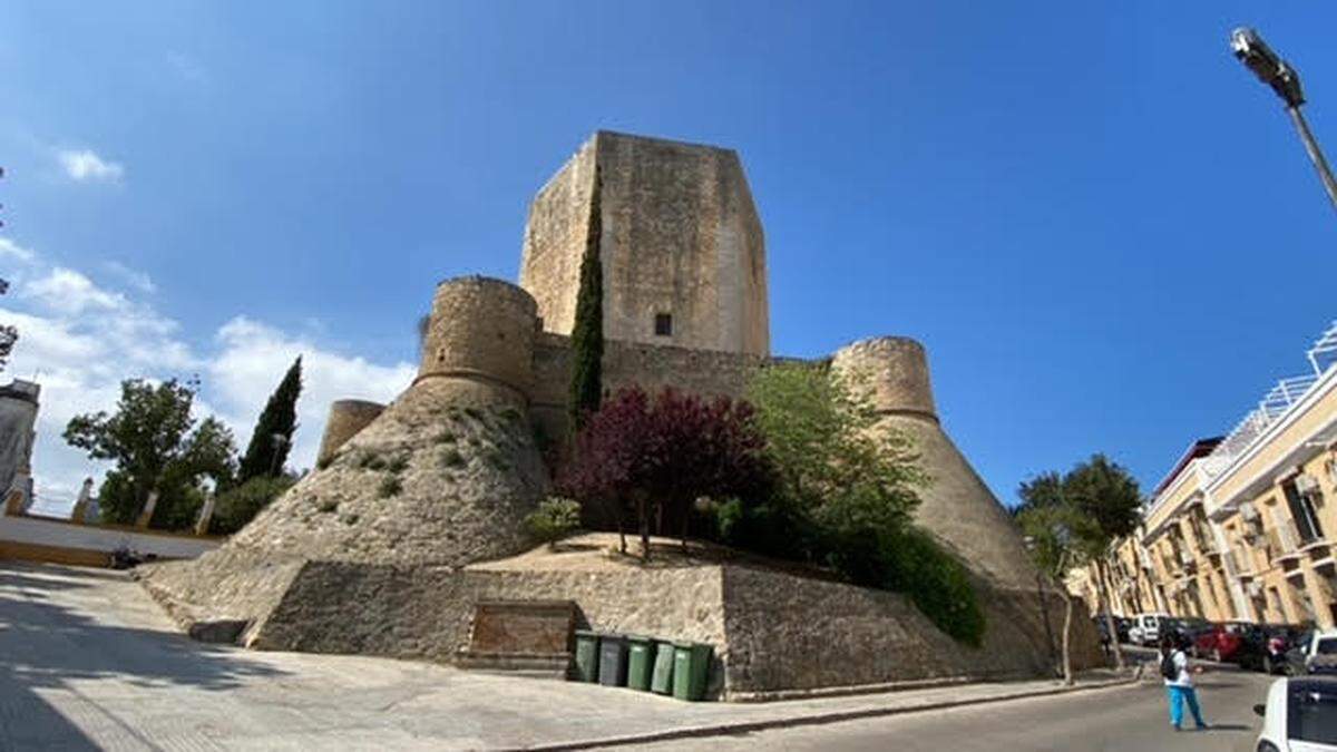 Castillo de Santiago en Barrio Alto de Sanlúcar de Barrameda, Huelva.