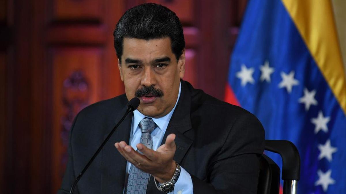 En esta foto de archivo tomada el 30 de septiembre de 2019, el presidente venezolano, Nicolás Maduro, habla durante una conferencia de prensa en Caracas.