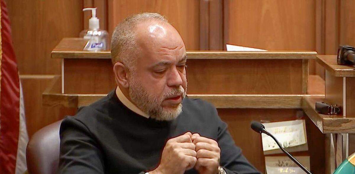 Samir Saidi testifica sobre el sufrimiento que ha padecido desde que su esposa, Cynthia Orsatelliz, y sus hijas Sofia, de 15 años, y Maria, de 12, murieron en un trágico accidente automovilístico en 2022.
