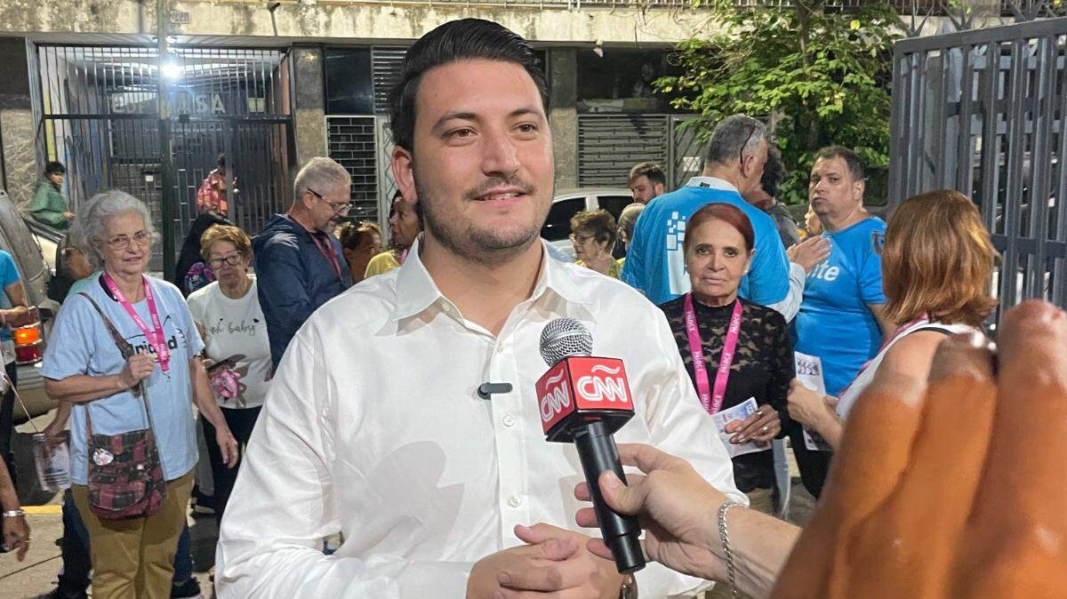 Familia de Luis Palocz, dirigente político del municipio venezolano Chacao, exigió su liberación.