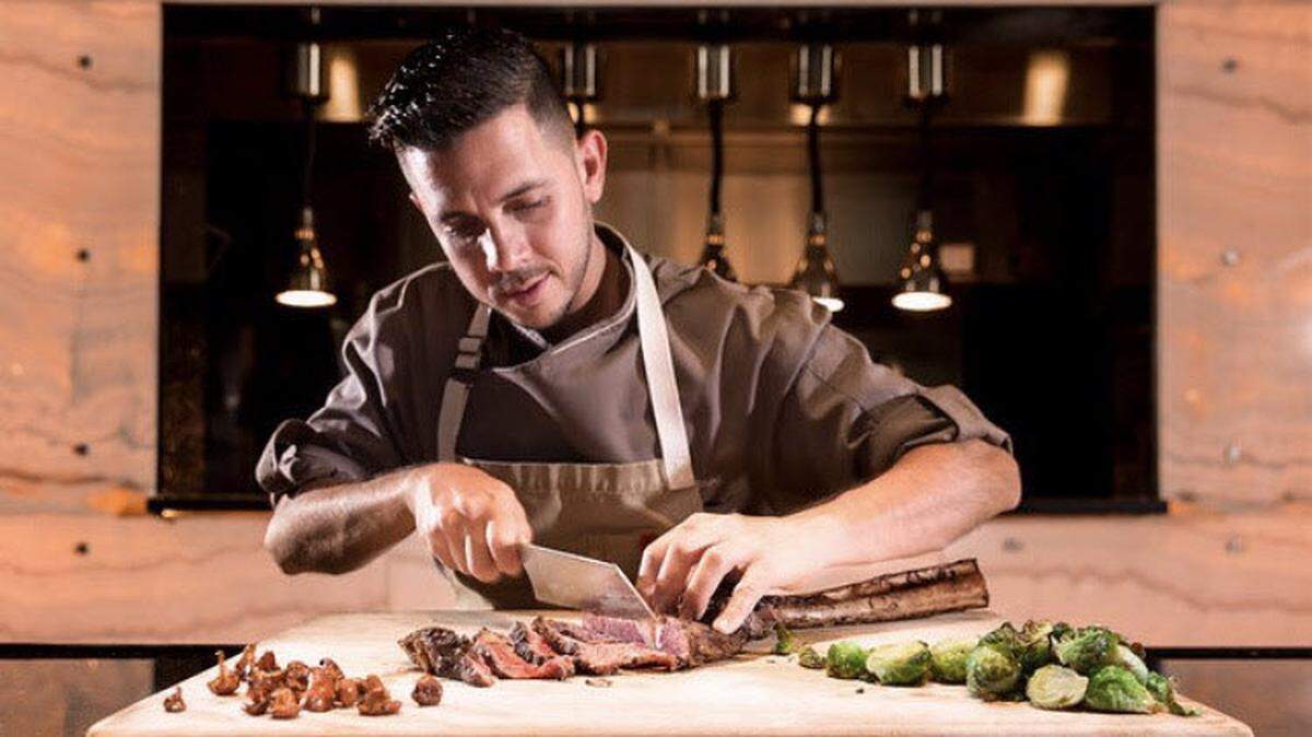 El chef ejecutivo de Toro Toro, Jean Delgado.