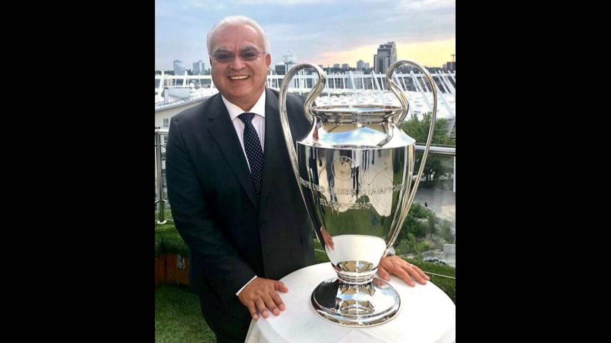 Luis Omar Tapia