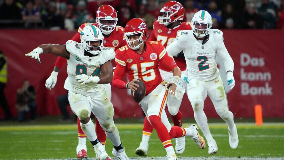 NFL Wild-Card Playoffs: 6 games, 2 upsets. Will Dolphins-Chiefs be one as Super Bowl tourney begins?
