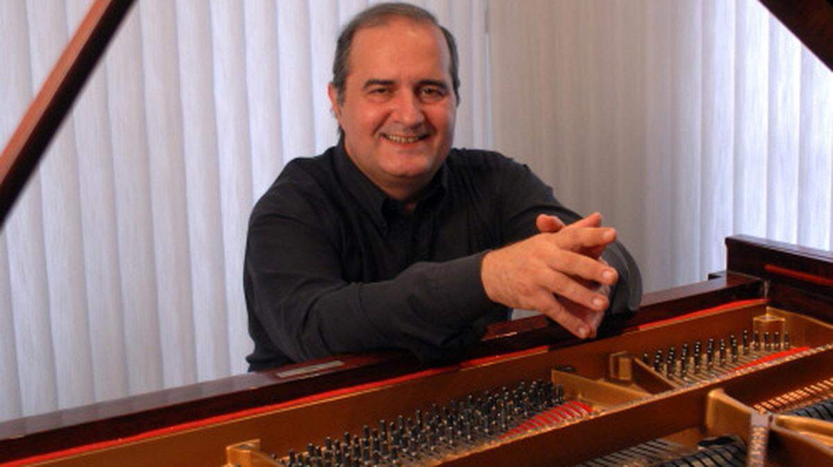  Jorge Luis Prats abre la temporada de la serie St. Hugh-Steinway.