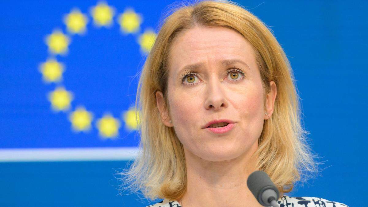La vicepresidenta de la Comisión Europea y alta representante para Asuntos Exteriores y Política de Seguridad, Kaja Kallas, ofrece una rueda de prensa antes de la reunión de Asuntos Exteriores de la UE, en Bruselas, Bélgica, el 15 de julio de 2025. 