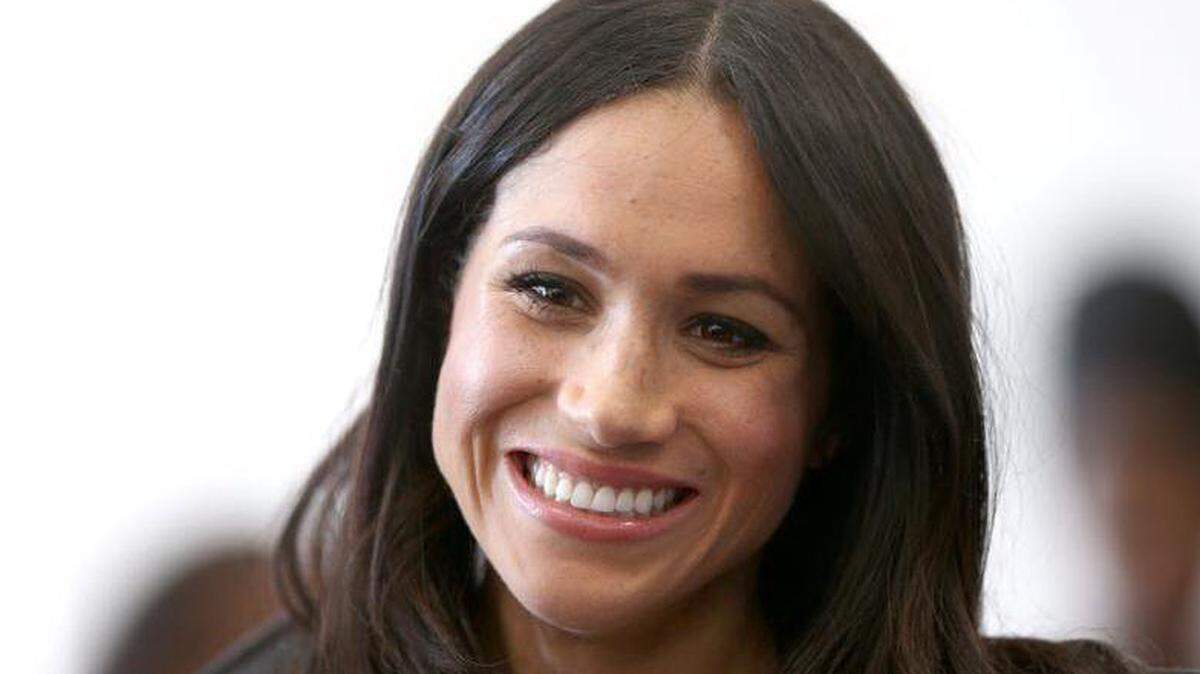 La actriz estadounidense y prometida del príncipe Enrique, Meghan Markle ofreció una recepción con delegados del Commonwealth Youth Forum en el centro de Londres el 18 de abril de 2017.