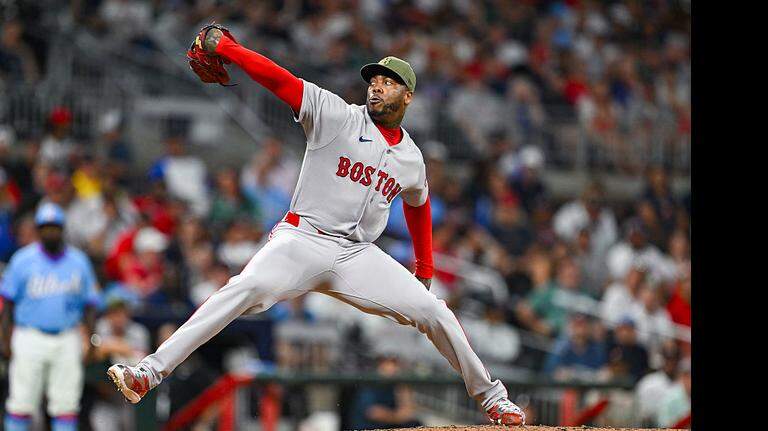 El Misil Cubano entra al Top 10 de salvados en Grandes Ligas y viene otra marca importante en camino
