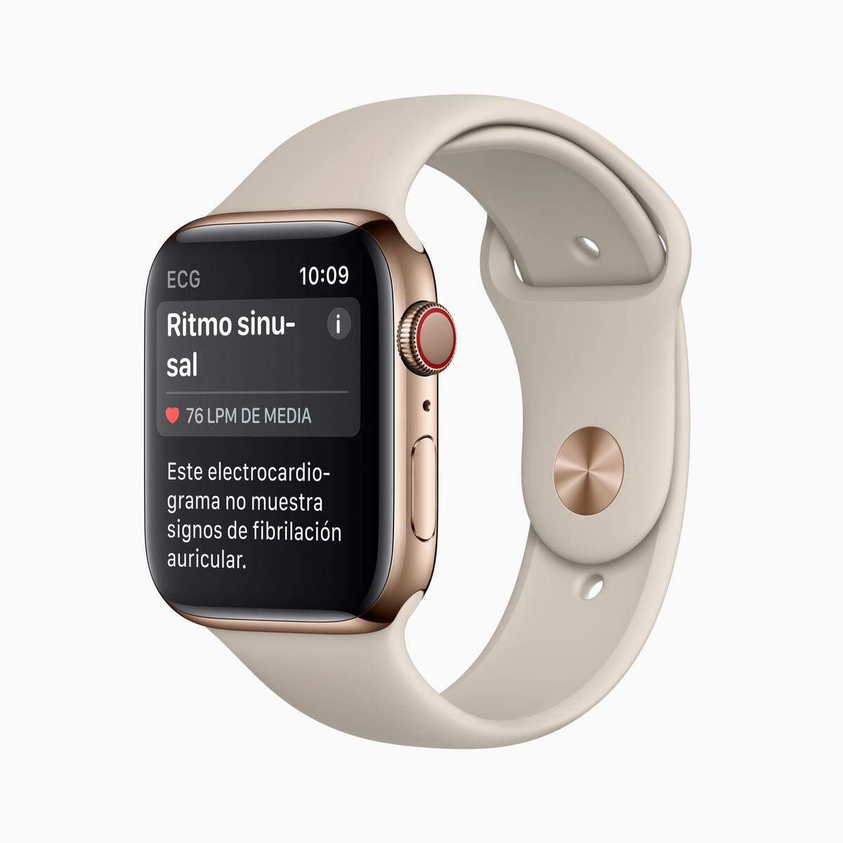 Aunque ha habido otras aplicaciones para los consumidores que trataron de monitorear el ritmo cardíaco la revolución vino con el Apple Watch, que utiliza sensores ópticos cardíacos para detectar un ritmo irregular.