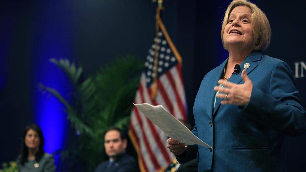 La Congresista republicana Ileana Ros-Lethinen, durante una panel celebrado en la Universidad Internacional de la Florida el viernes 2 de marzo del 2018.