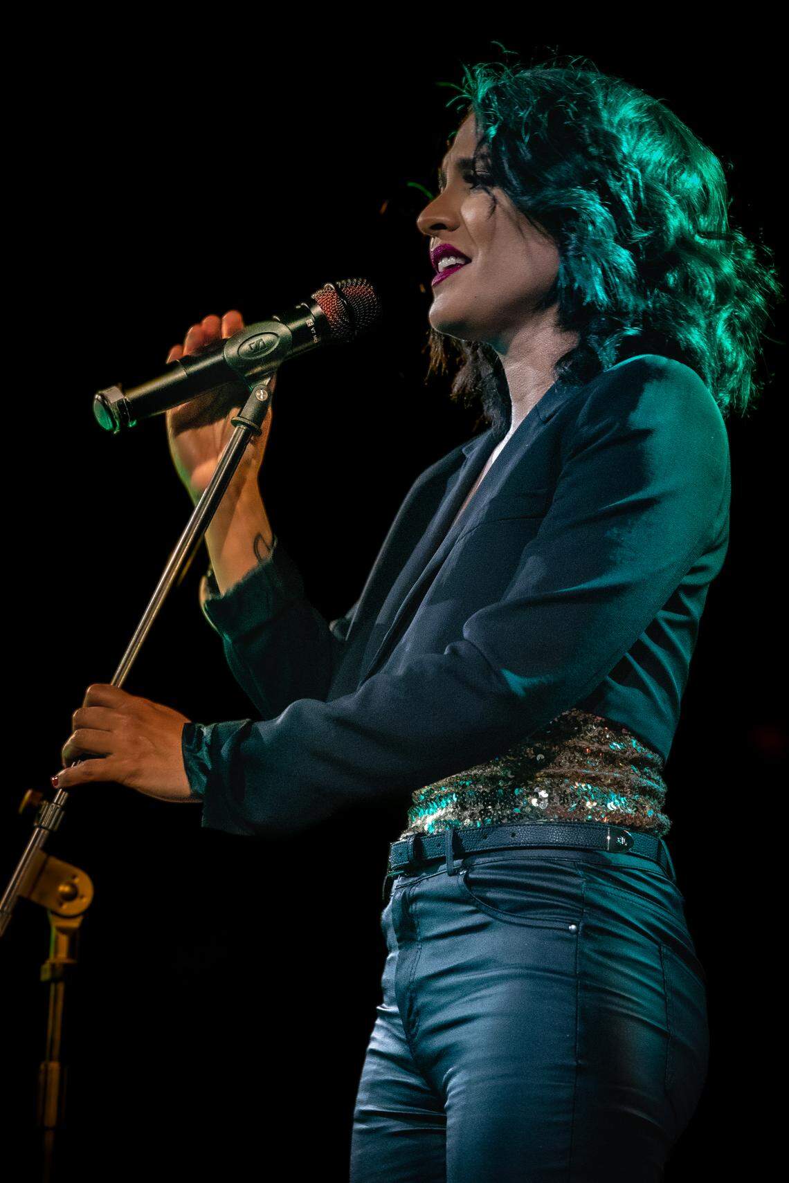 La cantautora cubana Haydée Milanés, que reside ahora en Miami, ofrecerá un concierto por el Día de los Padres, el 16 de junio, en el Flamingo Theater Bar, en The Four Ambassadors.