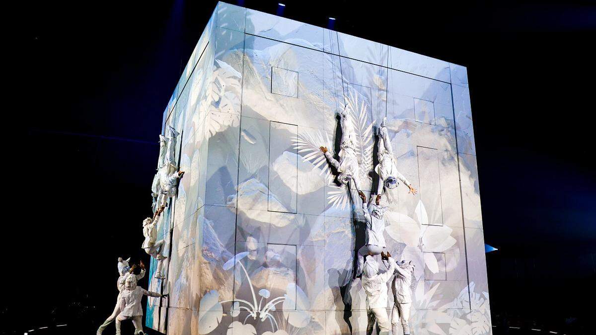 ‘Echo’ invita al público a un viaje a través de un universo de color, asombro e infinitas posibilidades.