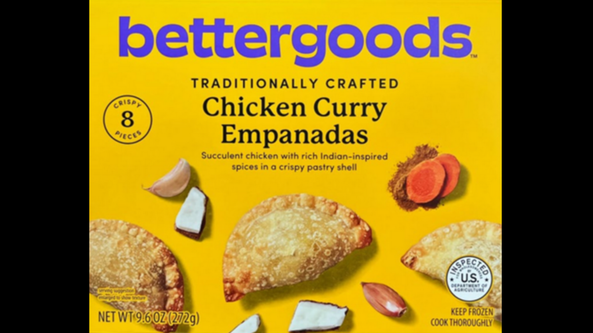 Las cajas de Empanadas de Pollo con Curry de la marca bettergoods podrían tener dentro otro ingrediente.