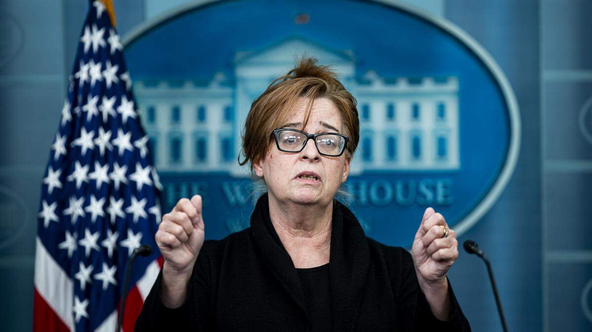 Patty Morin, madre de Rachel Morin, habla durante una conferencia de prensa en la Casa Blanca, el 16 de abril de 2025.