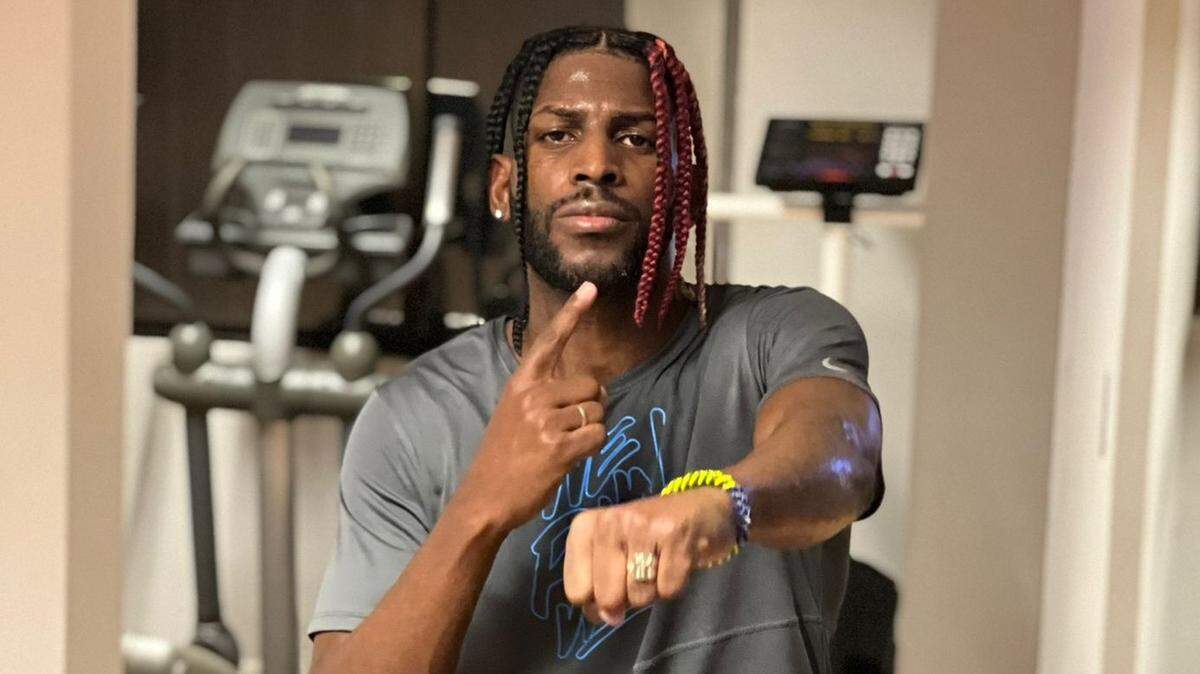 Por ahora golpea el saco, pero muy pronto Andy Cruz espera golpear a rivales de carne y hueso. La promesa del boxeo cubano ya comenzó a entrenar con vista a ponerse en forma lo antes posible y como paso previo a la firma con alguna promotora importante.