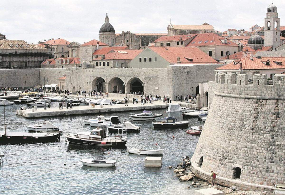 Desde julio, los estadounidenses pueden visitar Croacia, siempre que puedan mostrar un resultado negativo de una prueba de PCR COVID-19 administrada menos de 48 horas antes de la llegada.