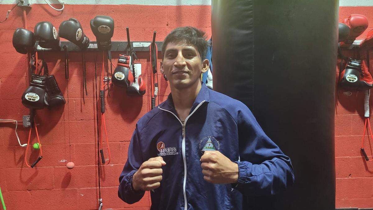 Para Alex Vallecillo debutar en Miami es un premio que no esperaba. El peleador nicaragüense había transido un tramo de carrera profesional en su tierra natal, pero venir a los Estados Unidos es un reto que deberá franquear a partir de este sábado.