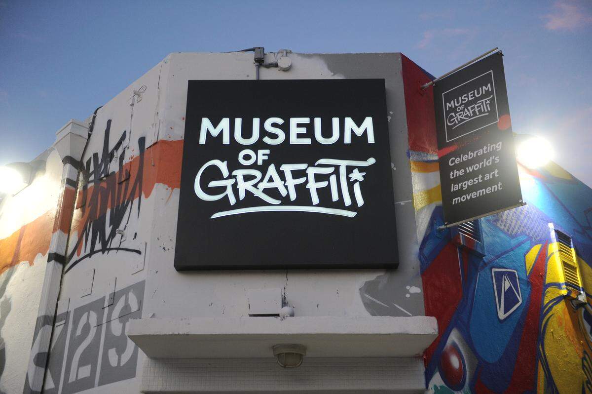 Buena oportunidad para visitar el Museo del Graffiti en el corazón de Wynwood, que gracias a su asociación con Wynwood BID puedes entrar gratuitamente.