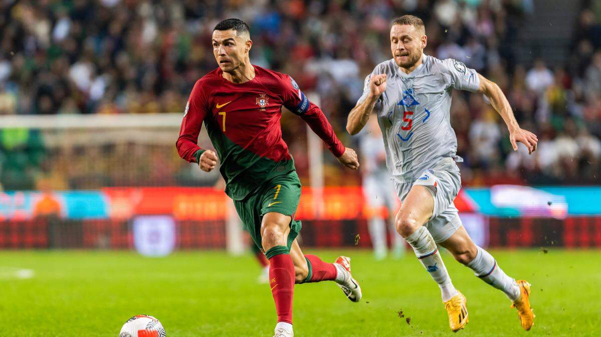  Cincuenta goles y éxitos tanto con su club como con su país: así ha sido el 2023 de Cristiano Ronaldo, que ha pasado página al difícil 2022 y ha aprendido, como él mismo reconoce, a “disfrutar el momento”.