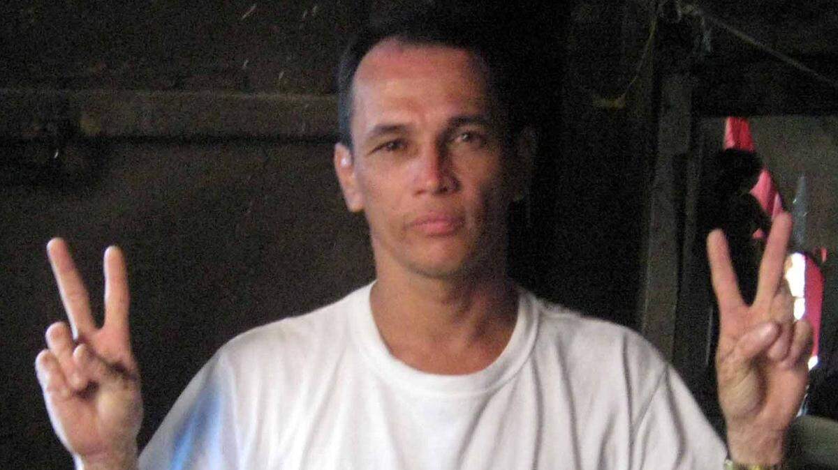 Foto de archivo sin fechar del disidente y ex preso político cubano Juan Carlos Herrera Acosta, quien fue detenido durante la Primavera Negra de 2003 en Cuba. Herrera Acosta falleció en Syracuse, Nueva York, el sábado 17 de febrero de 2024.