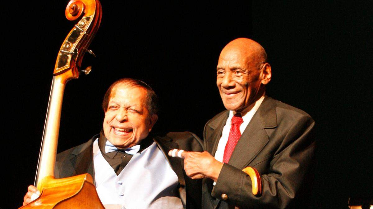 ‘Cachao: The Master of Mambo’, un merecido tributo que se llevará a cabo el viernes 15 de marzo, en el Knight Concert Hall del Arscht Center, a las 8:00 p.m. En la foto Israel “Cachao” López (izq) juanto a Cándido Camero.