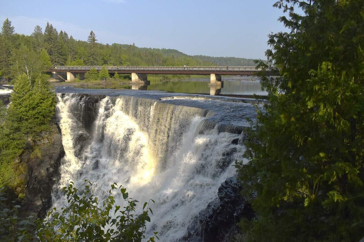 Cataratas de Kakabekaen, el “Niágara del Norte,” en Ontario.
